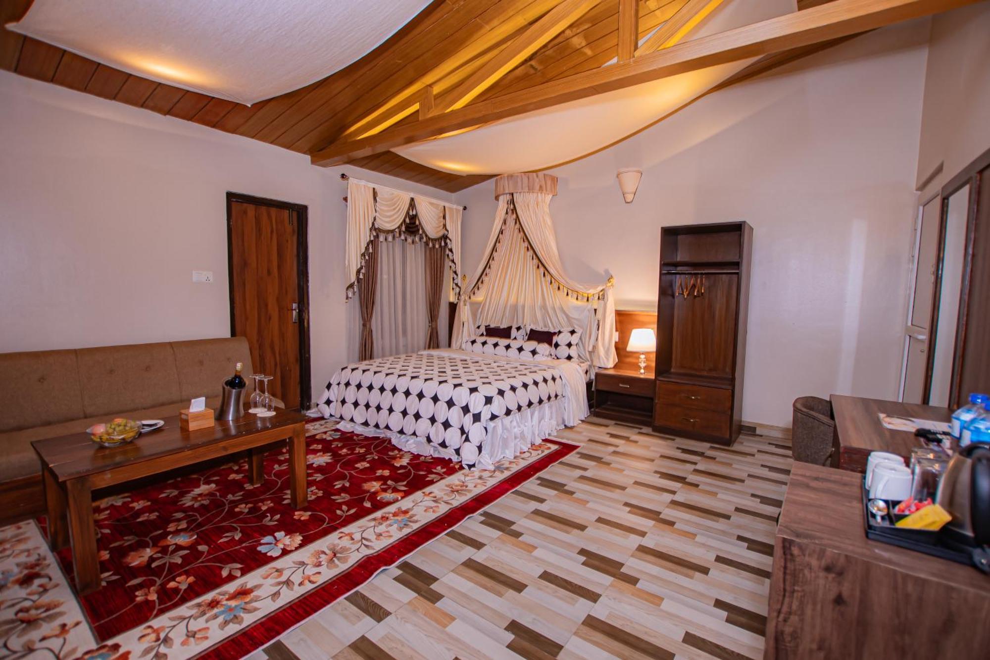 Busy Bee Resort, פוקהרה מראה חיצוני תמונה