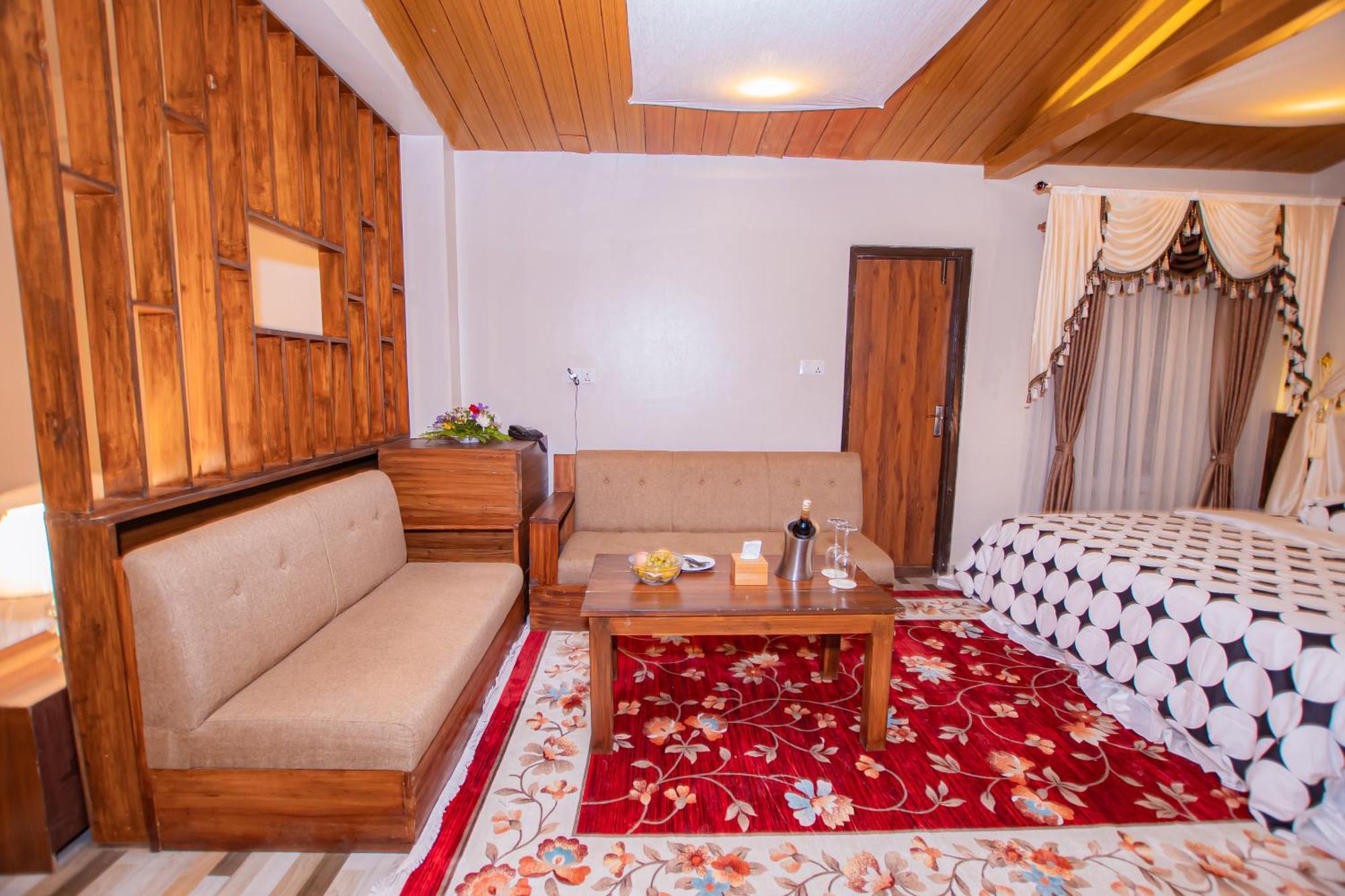 Busy Bee Resort, פוקהרה מראה חיצוני תמונה
