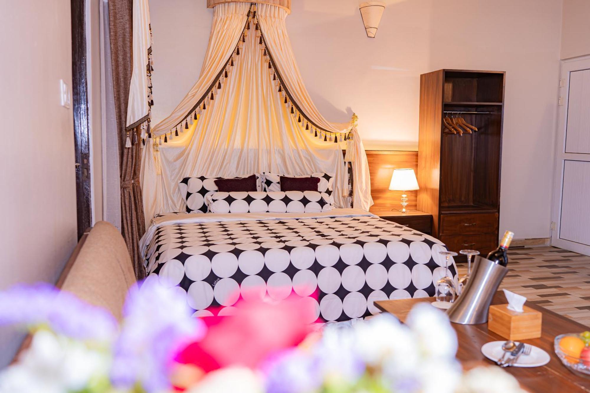 Busy Bee Resort, פוקהרה מראה חיצוני תמונה