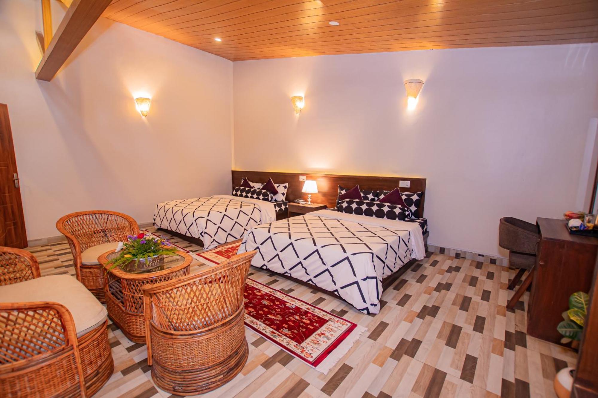 Busy Bee Resort, פוקהרה מראה חיצוני תמונה