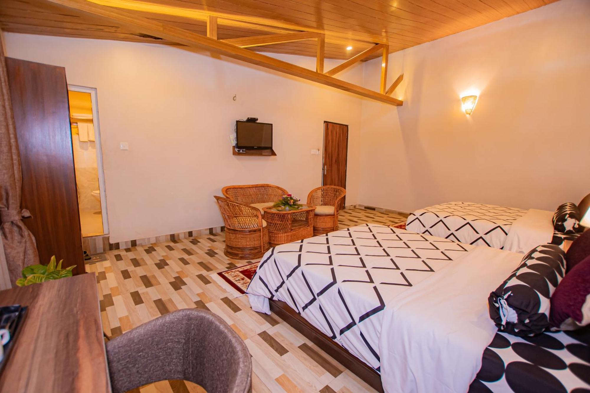Busy Bee Resort, פוקהרה מראה חיצוני תמונה