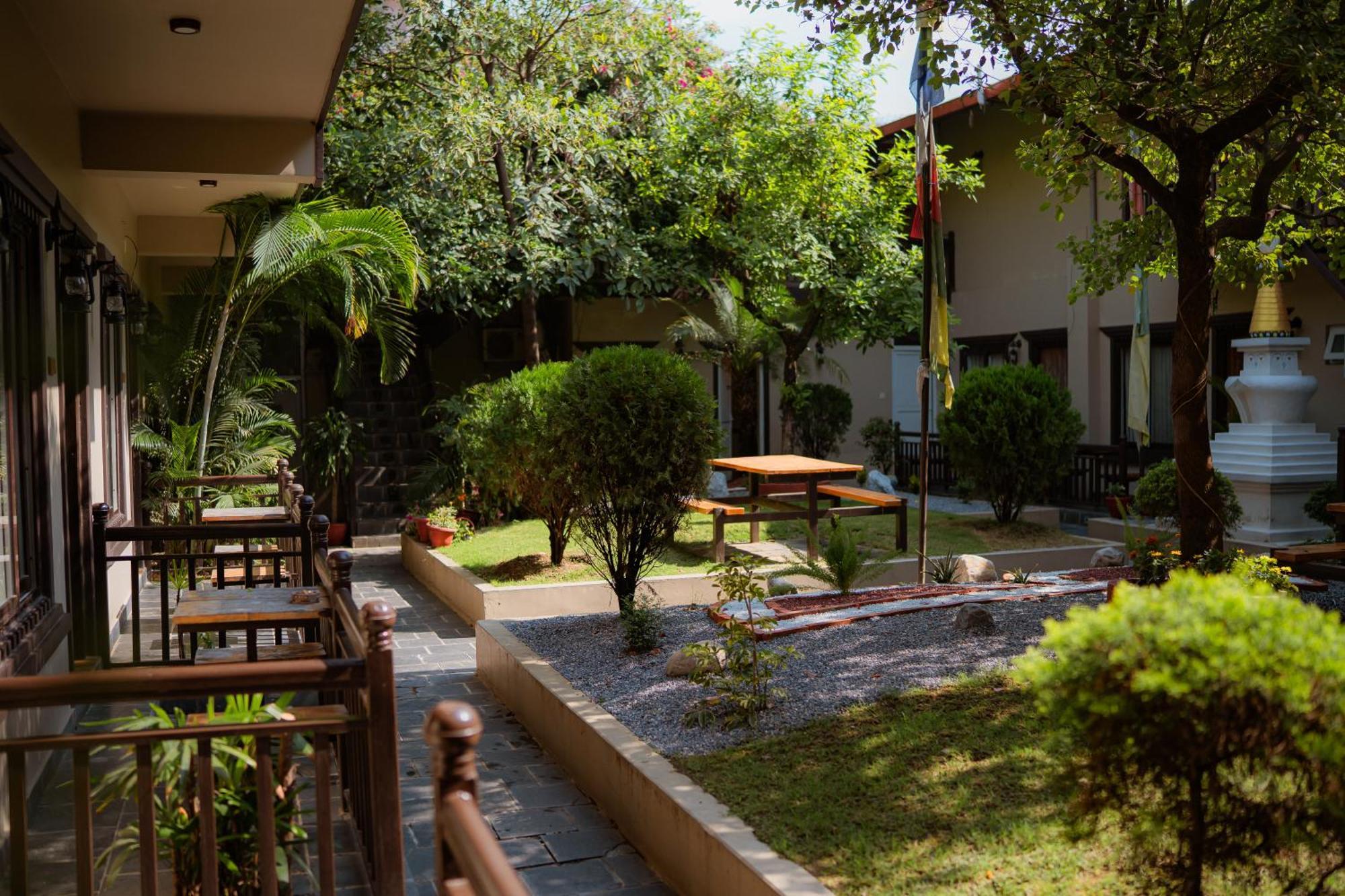 Busy Bee Resort, פוקהרה מראה חיצוני תמונה