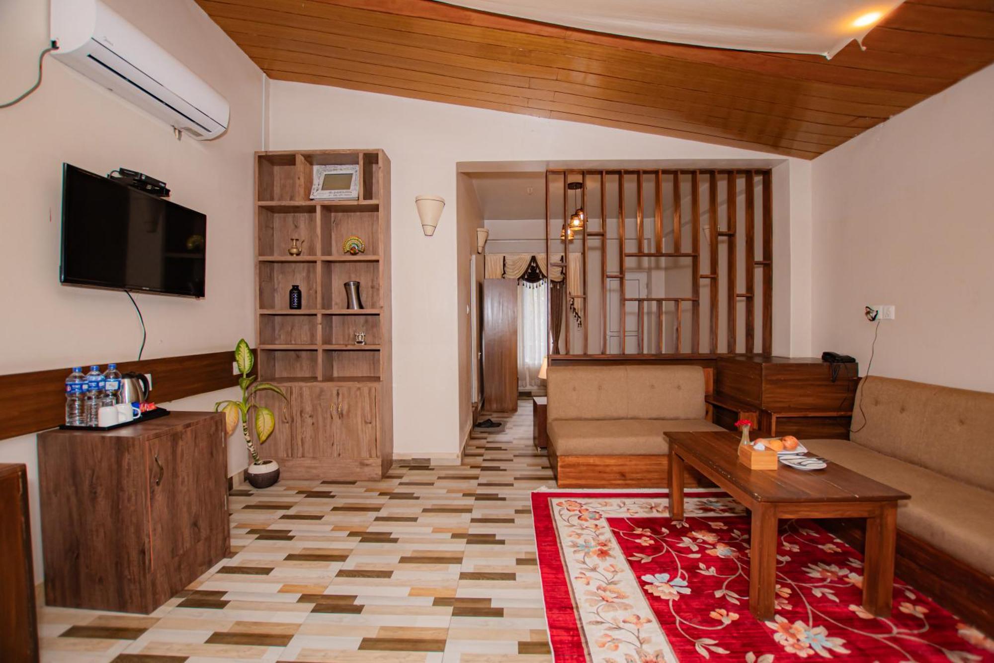 Busy Bee Resort, פוקהרה מראה חיצוני תמונה